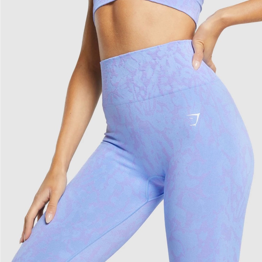 Gymshark- Adapt Animals Seamless Leggings- size M